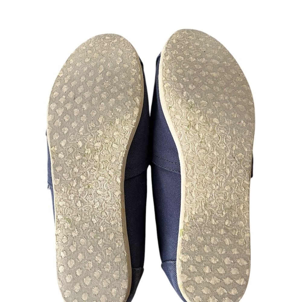 TOMS women’s size 7 Classic Canvas Slip-On Shoes - Navy blue lightweight summer - Picture 4 of 6